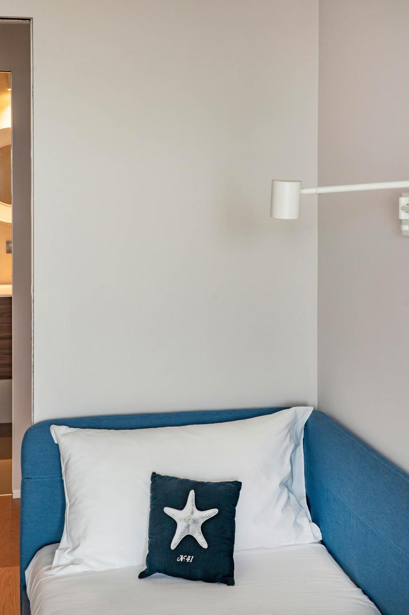 Palazzo Verdi Luxury Accomodation Bari Buitenkant foto